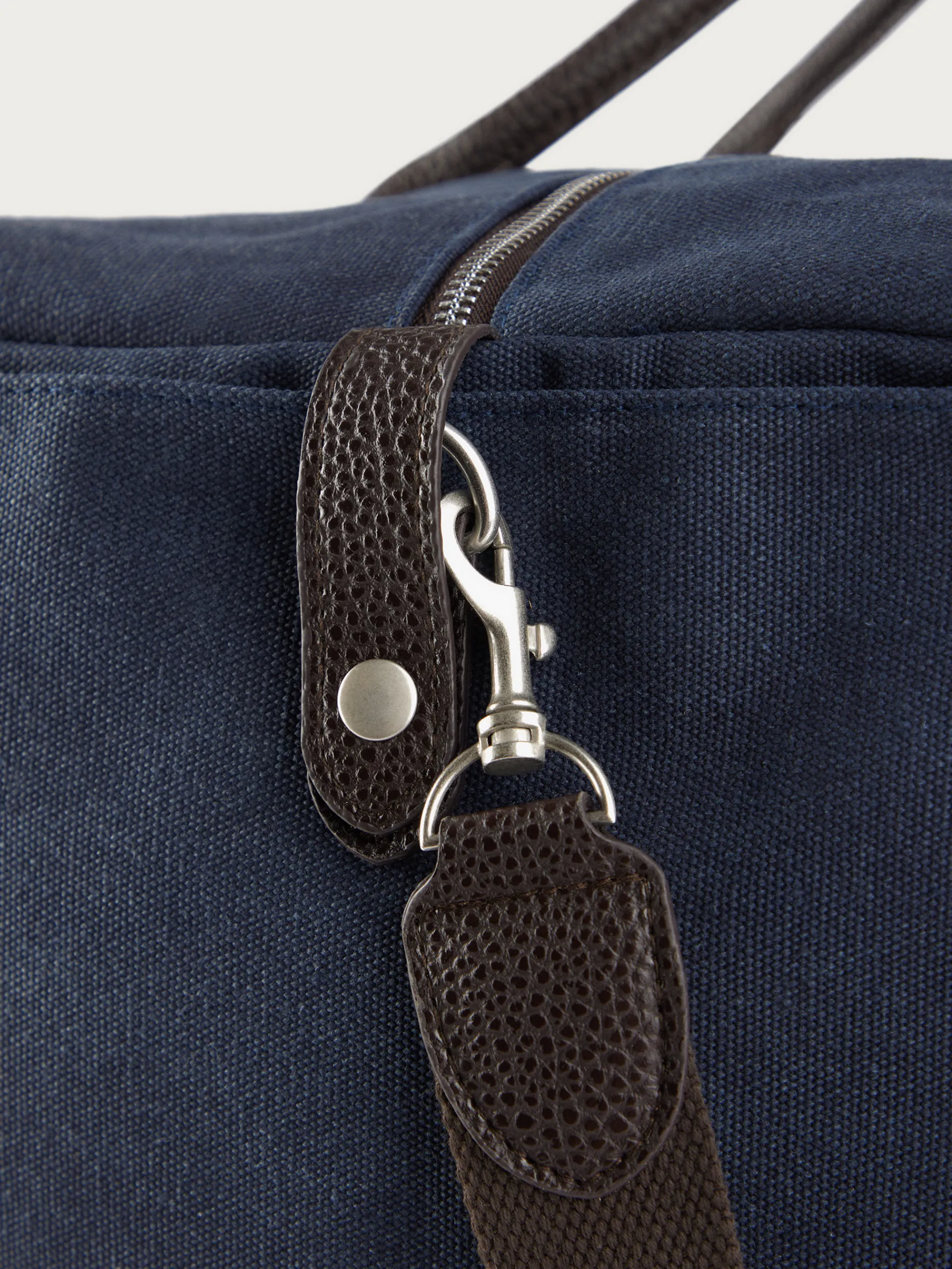 bolsa_nolan_azul_marino_2.webp Cheap Alvaro Moreno BOLSA NOLAN Azul Marino