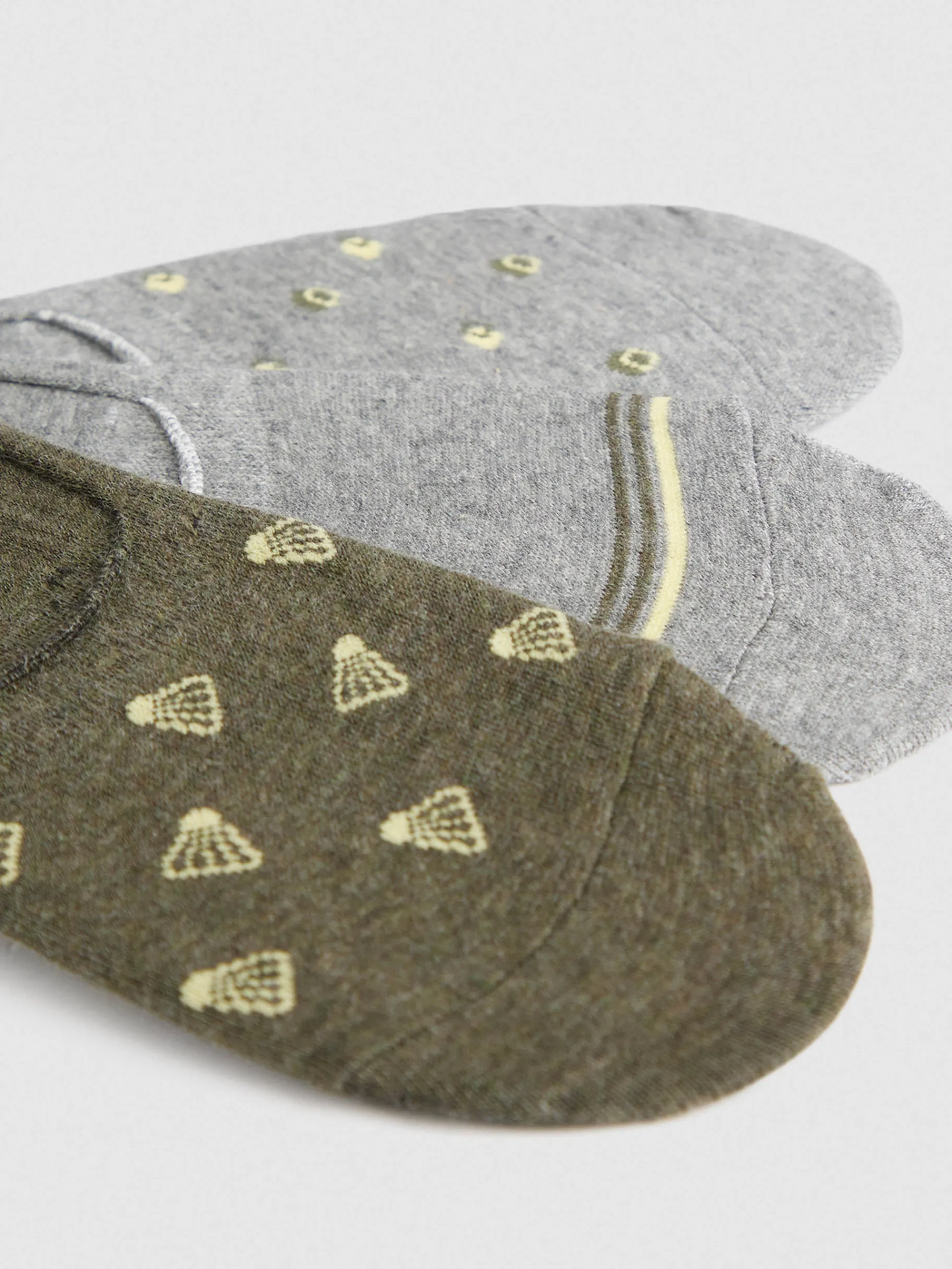 calcetines_invisibles_gris_4-2.webp Shop Alvaro Moreno CALCETINES INVISIBLES Gris