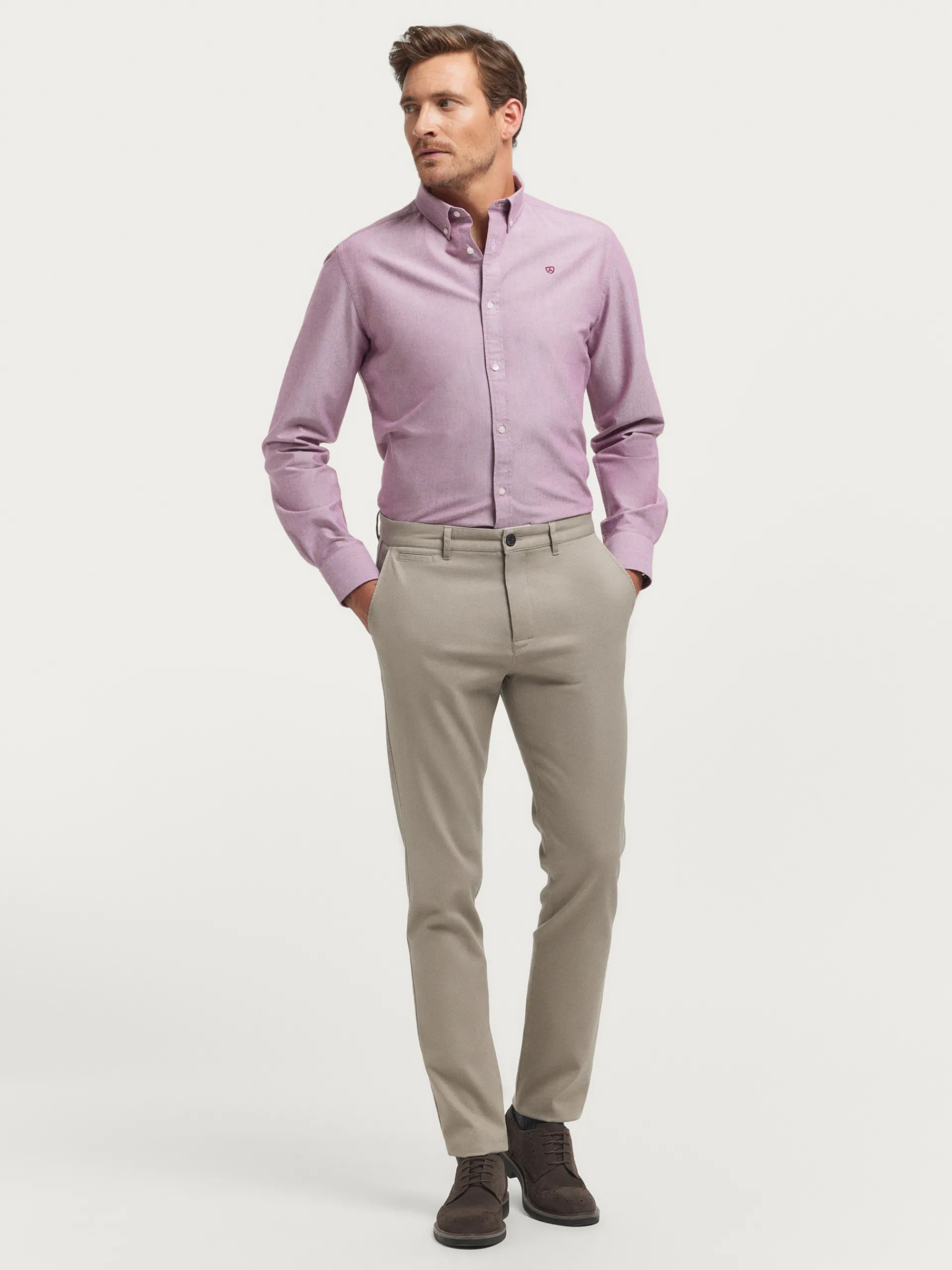 camisa_oxford_solid_burdeos_1.webp New Alvaro Moreno CAMISA OXFORD SOLID Burdeos