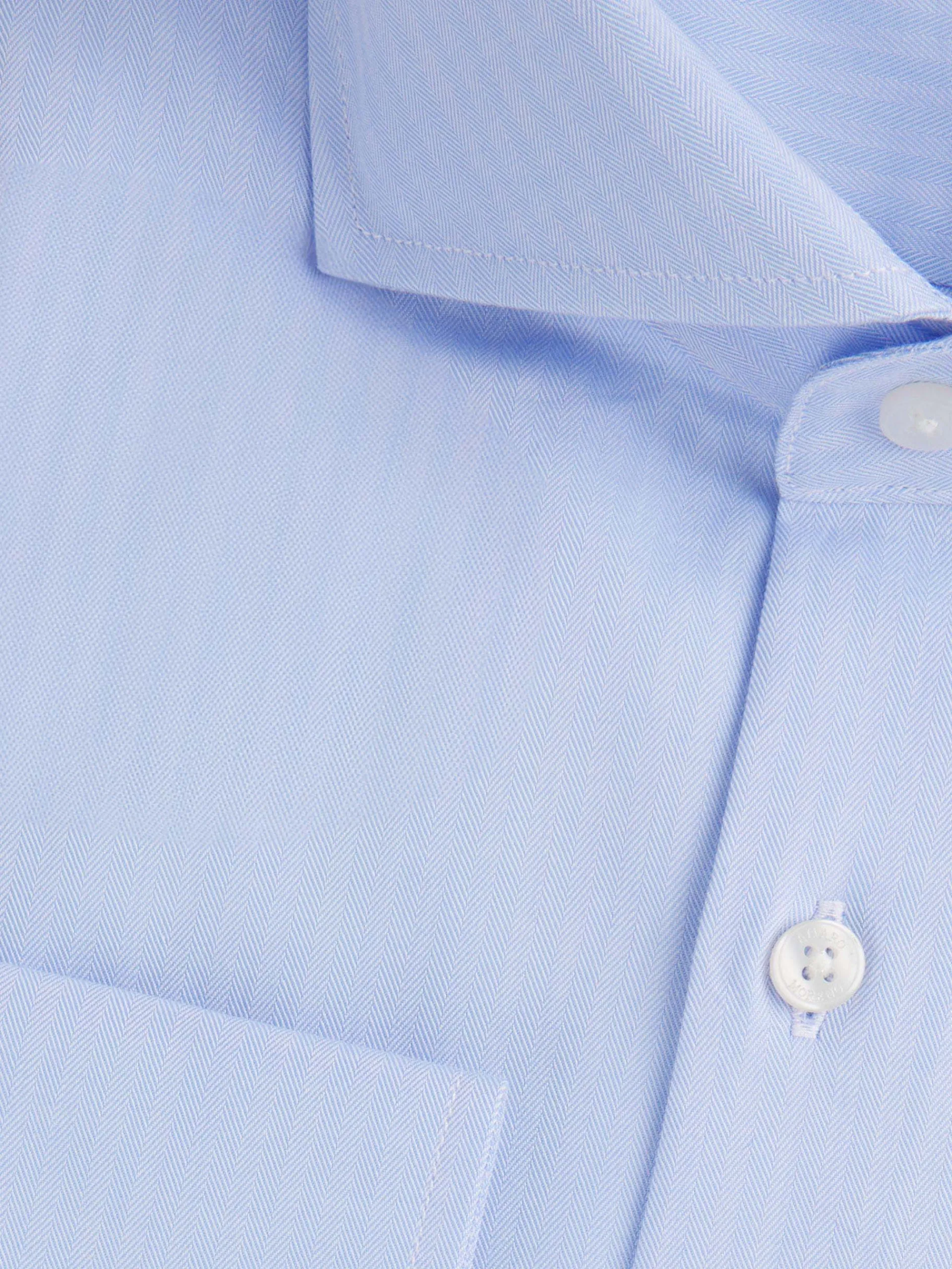 camisa_vestir_herringbone_celeste_3.webp Clearance Alvaro Moreno CAMISA VESTIR HERRINGBONE Celeste