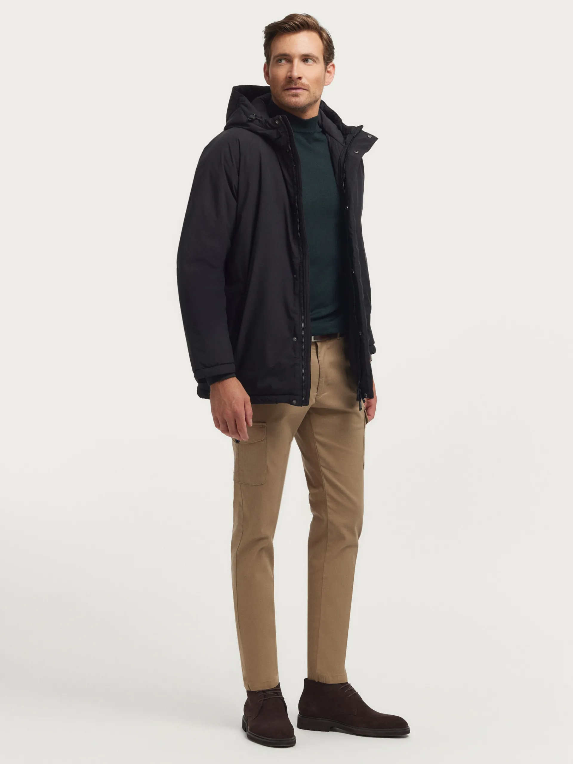 cazadora_balmer_negro_1.webp Store Alvaro Moreno CAZADORA BALMER Negro