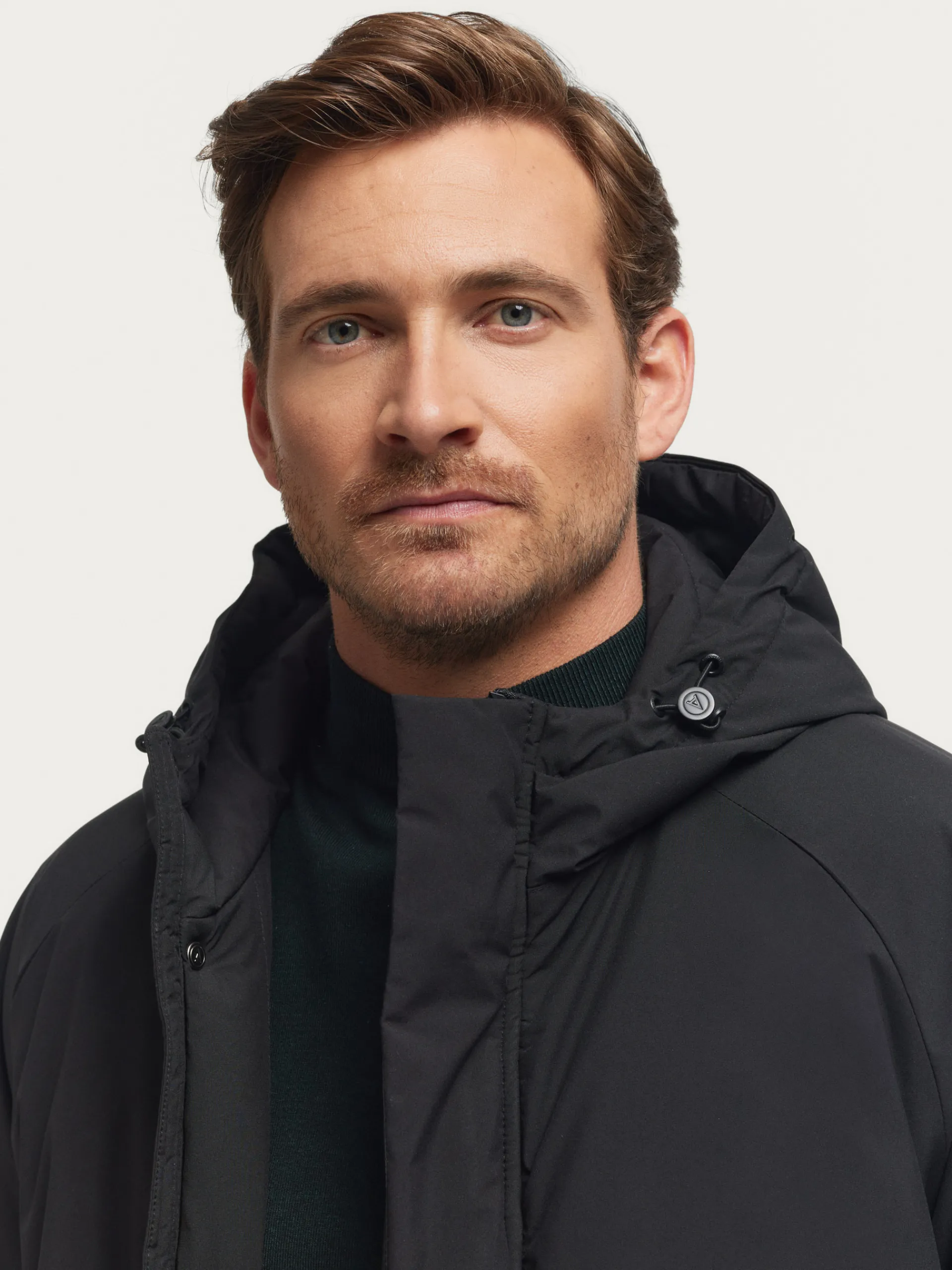 cazadora_balmer_negro_4.webp Store Alvaro Moreno CAZADORA BALMER Negro