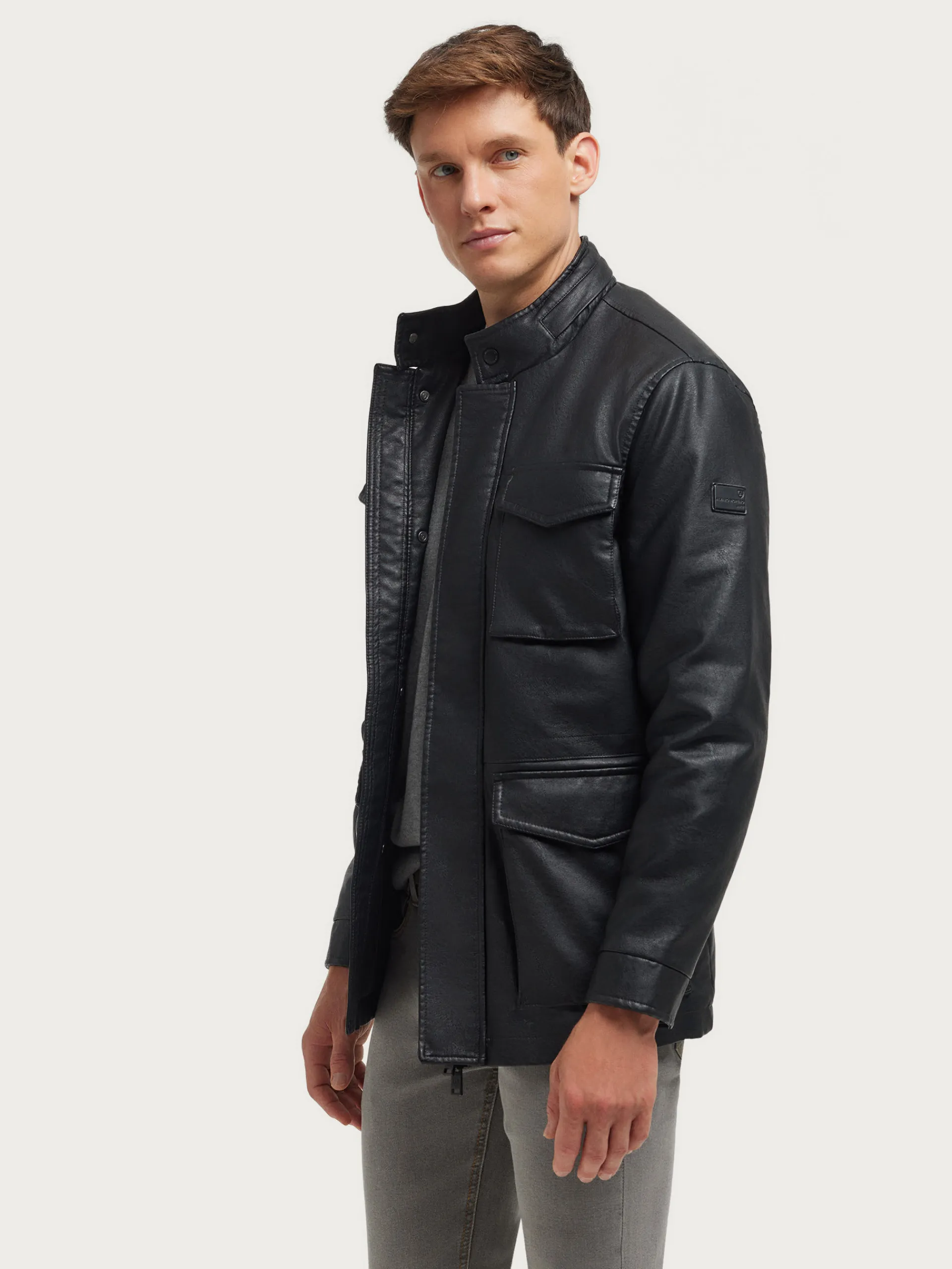 cazadora_travis_negro_3.webp Clearance Alvaro Moreno CAZADORA TRAVIS Negro