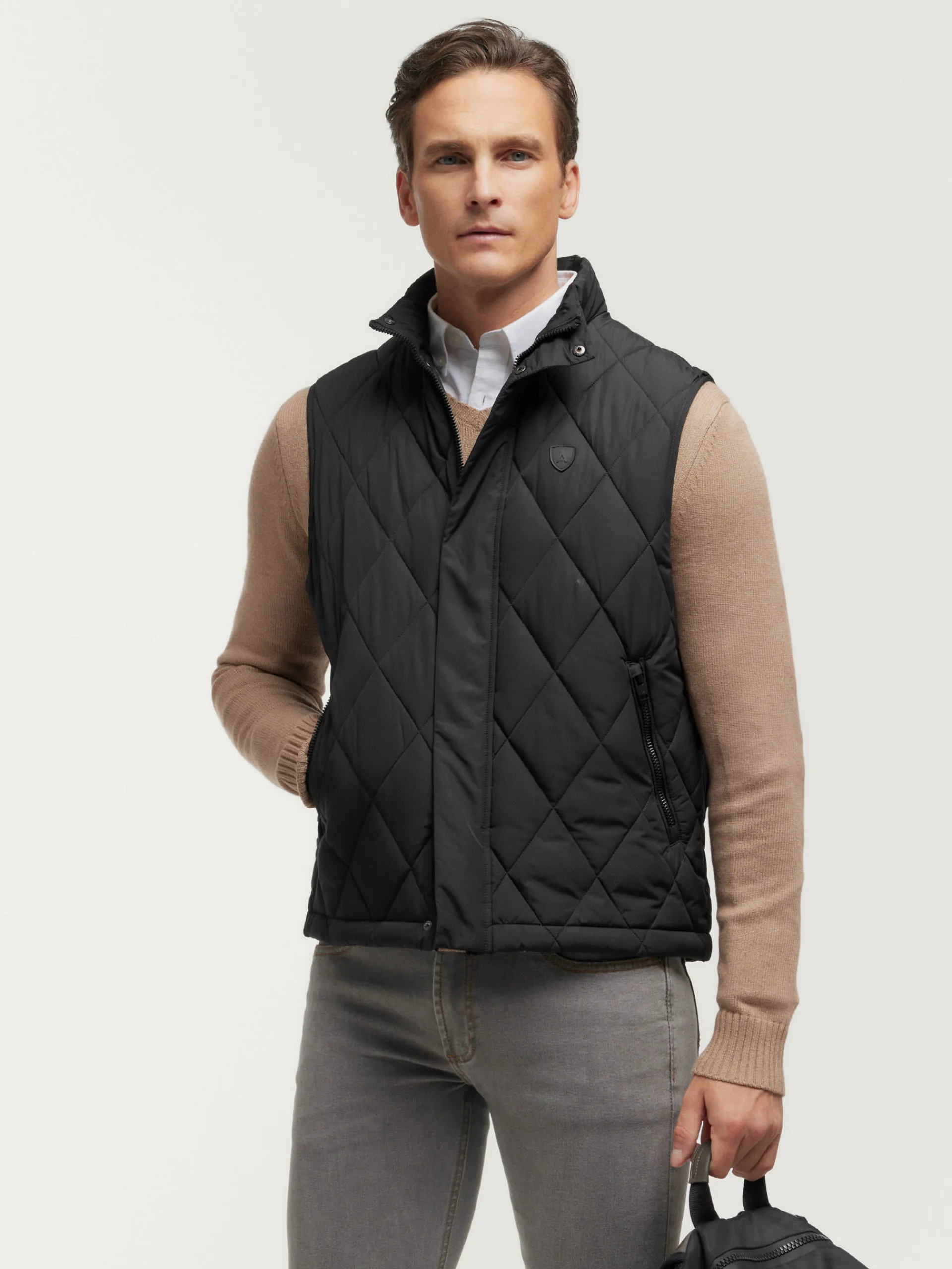 chaleco_draco_verde_1.webp Outlet Alvaro Moreno CHALECO DRACO Verde