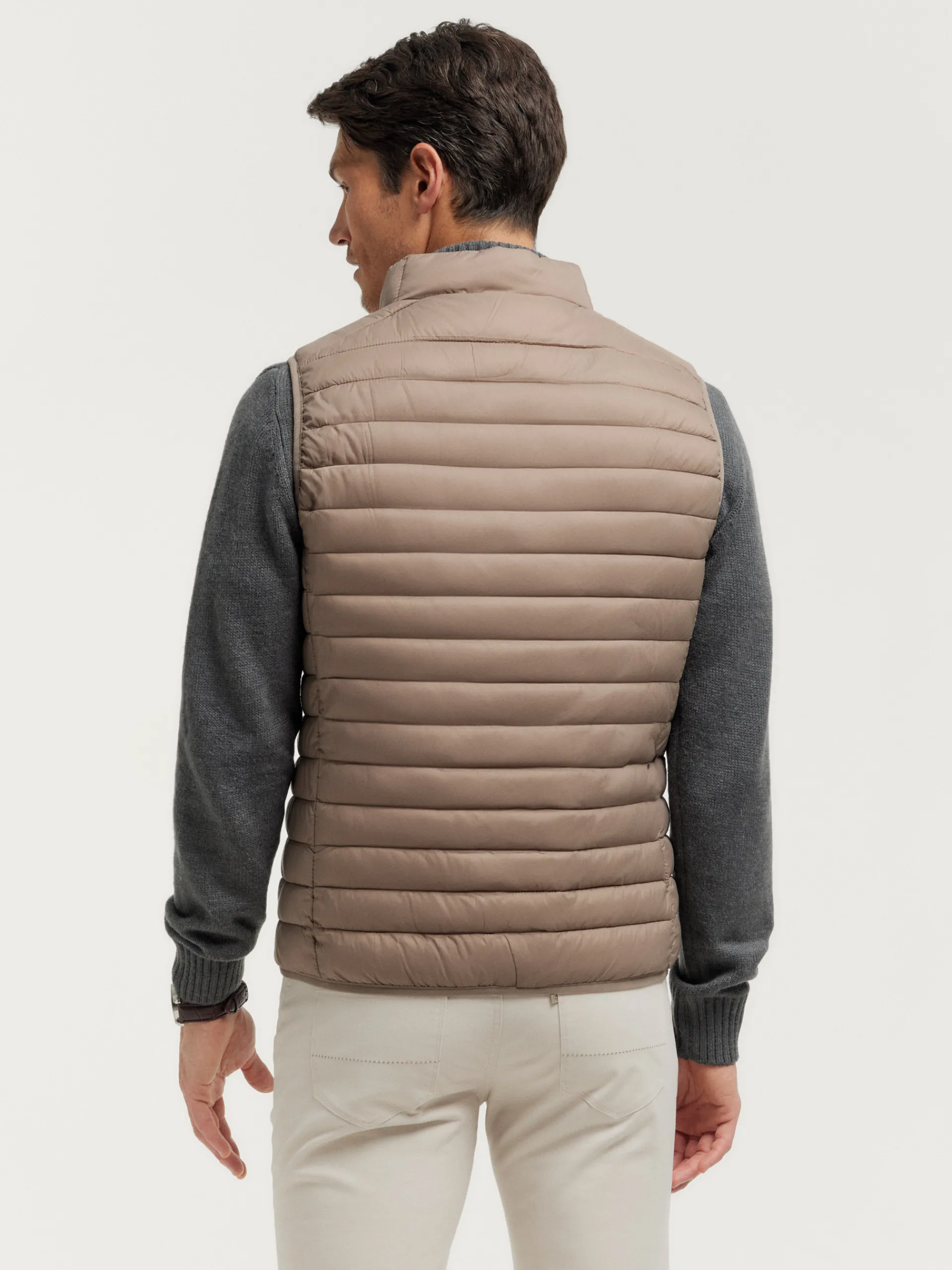 chaleco_niro_camel_2.webp Fashion Alvaro Moreno CHALECO NIRO Camel