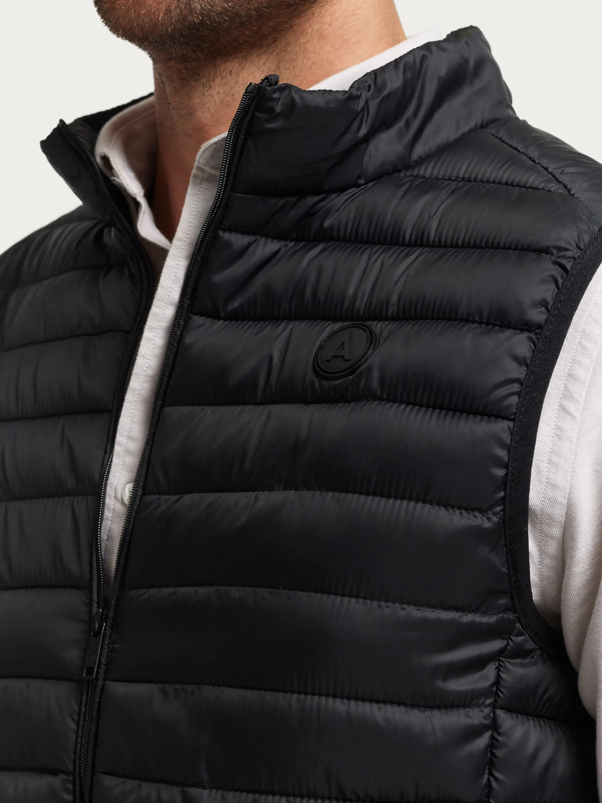 chaleco_niro_negro_5.webp Cheap Alvaro Moreno CHALECO NIRO Negro