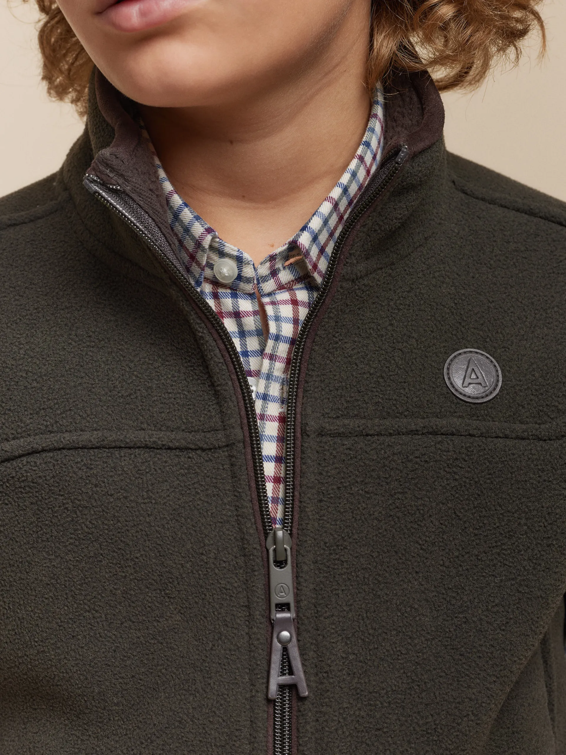 chaleco_sierra_kids_verde_2.webp Shop Alvaro Moreno CHALECO SIERRA KIDS Verde