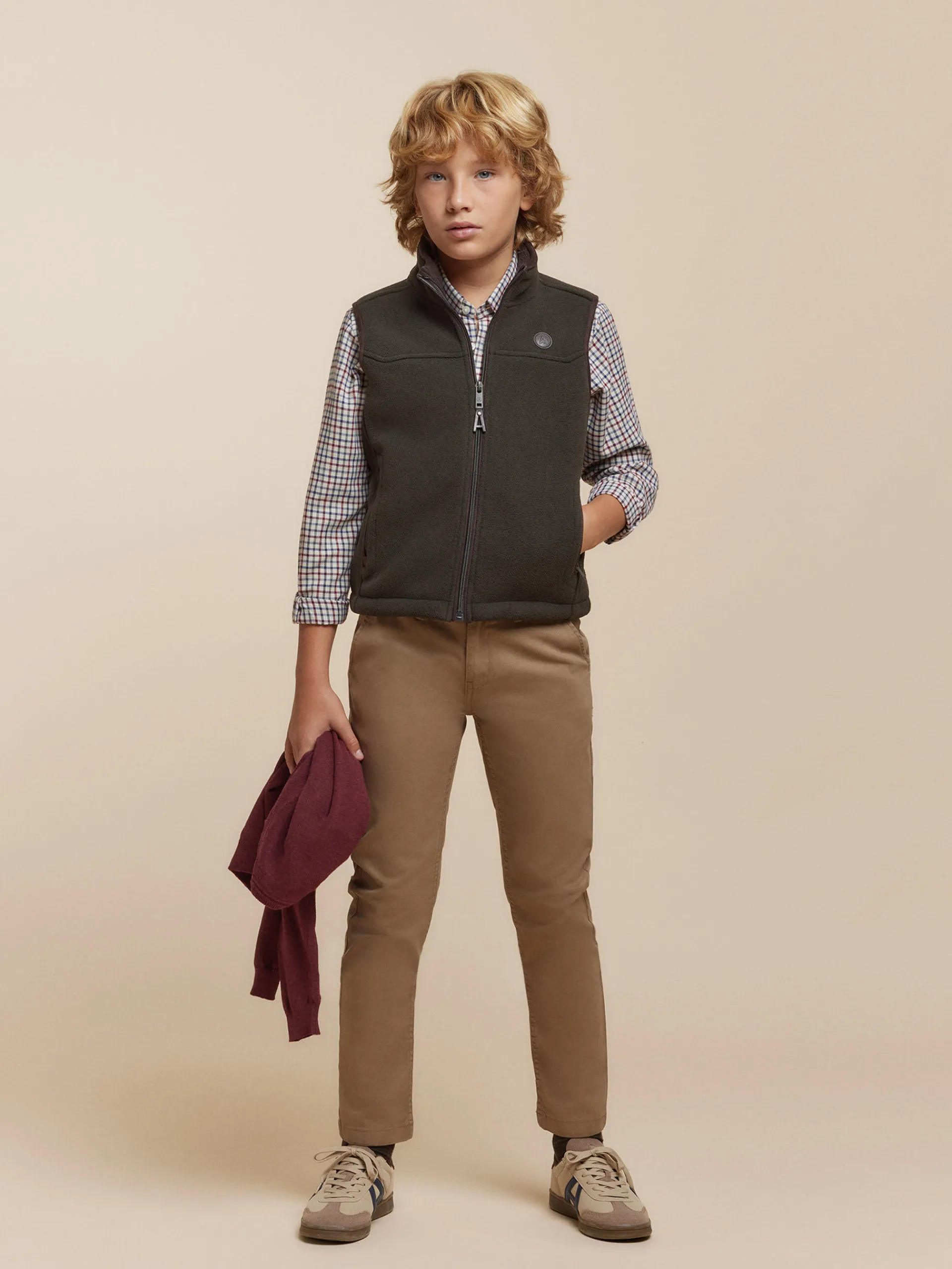 chaleco_sierra_kids_verde_3.webp Shop Alvaro Moreno CHALECO SIERRA KIDS Verde