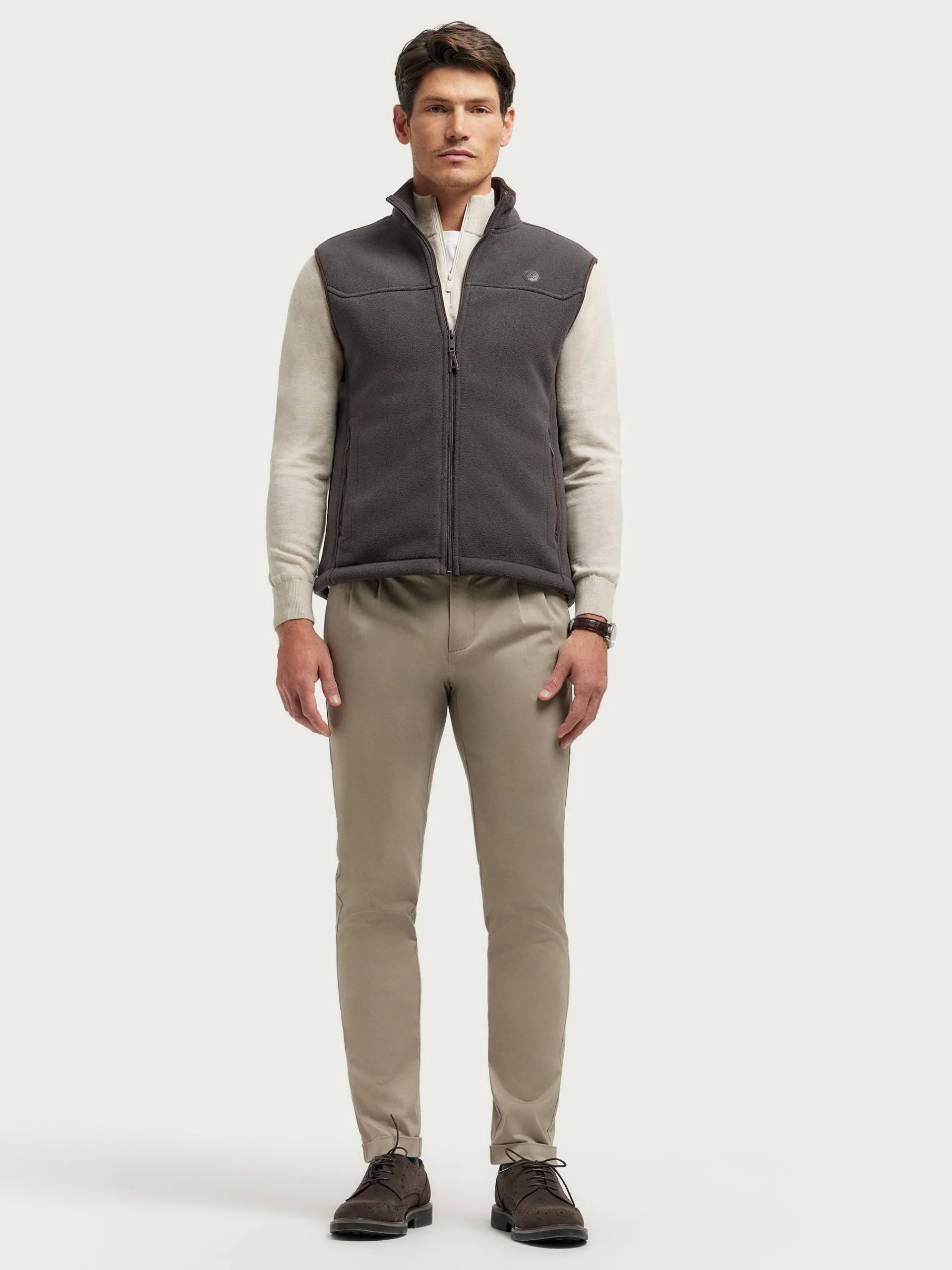 chaleco_sierra_marrn_1.webp New Alvaro Moreno CHALECO SIERRA MARRÓN Marrón