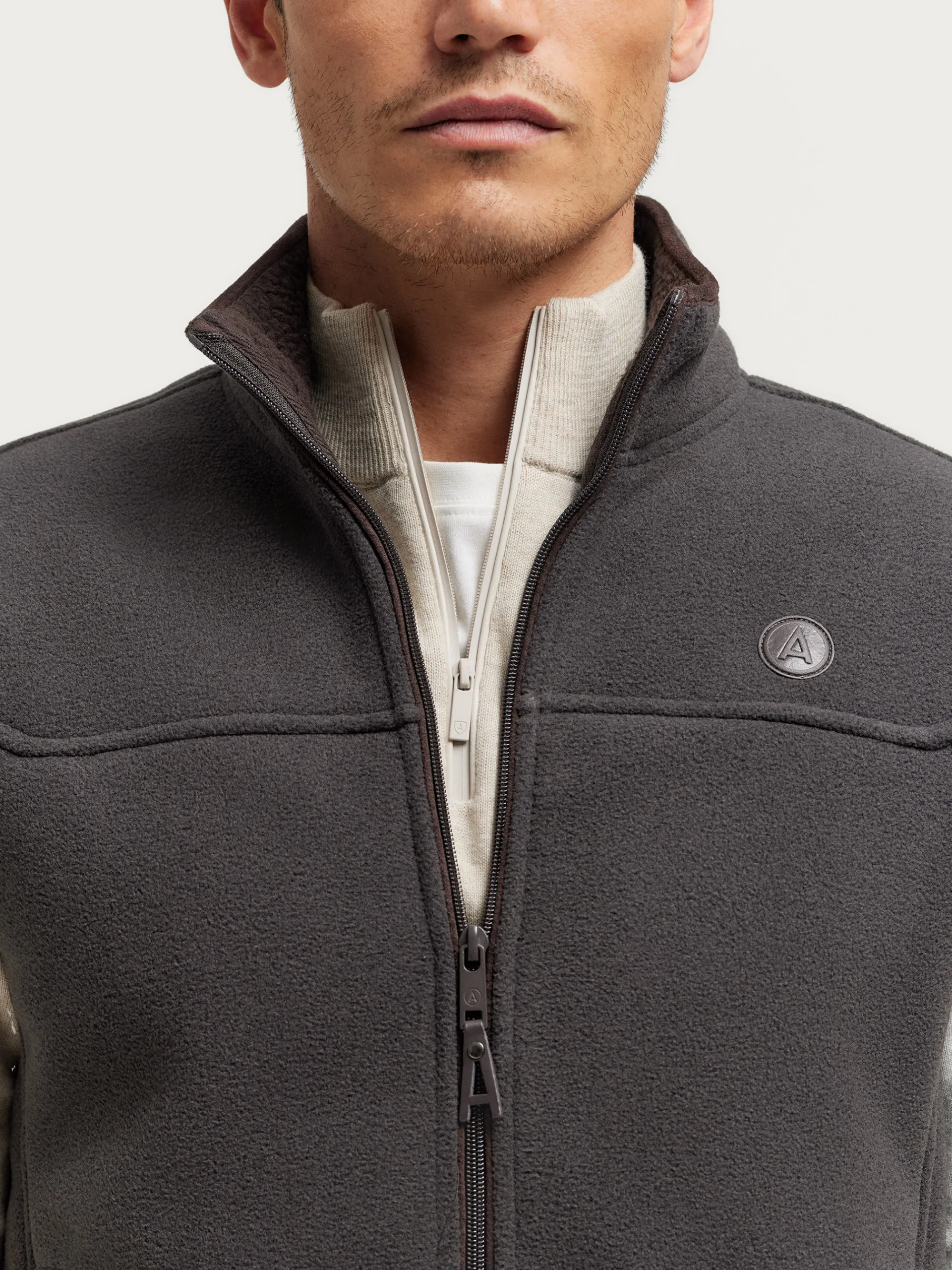 chaleco_sierra_marrn_4.webp New Alvaro Moreno CHALECO SIERRA MARRÓN Marrón