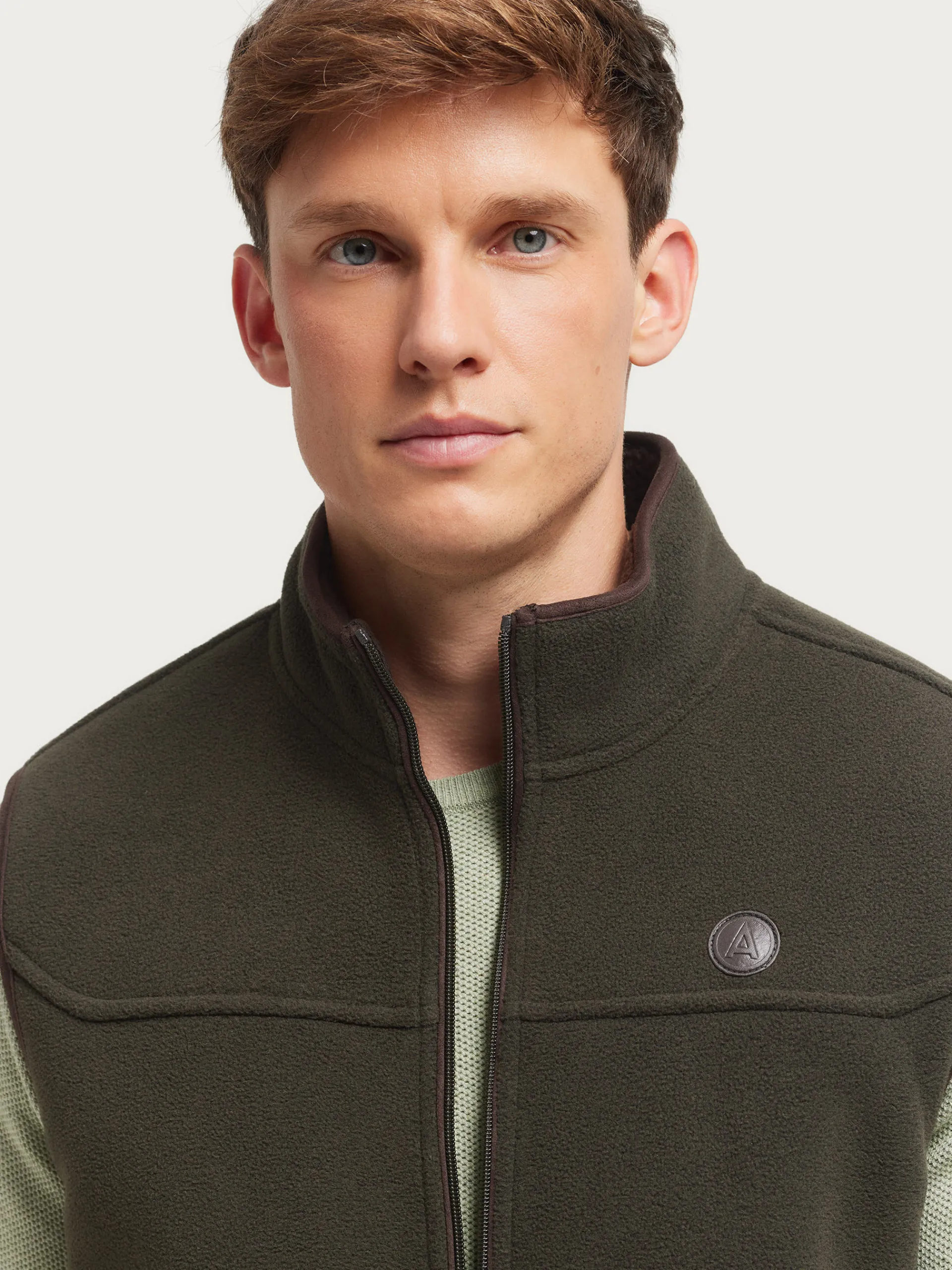 chaleco_sierra_verde_3.webp Best Sale Alvaro Moreno CHALECO SIERRA Verde