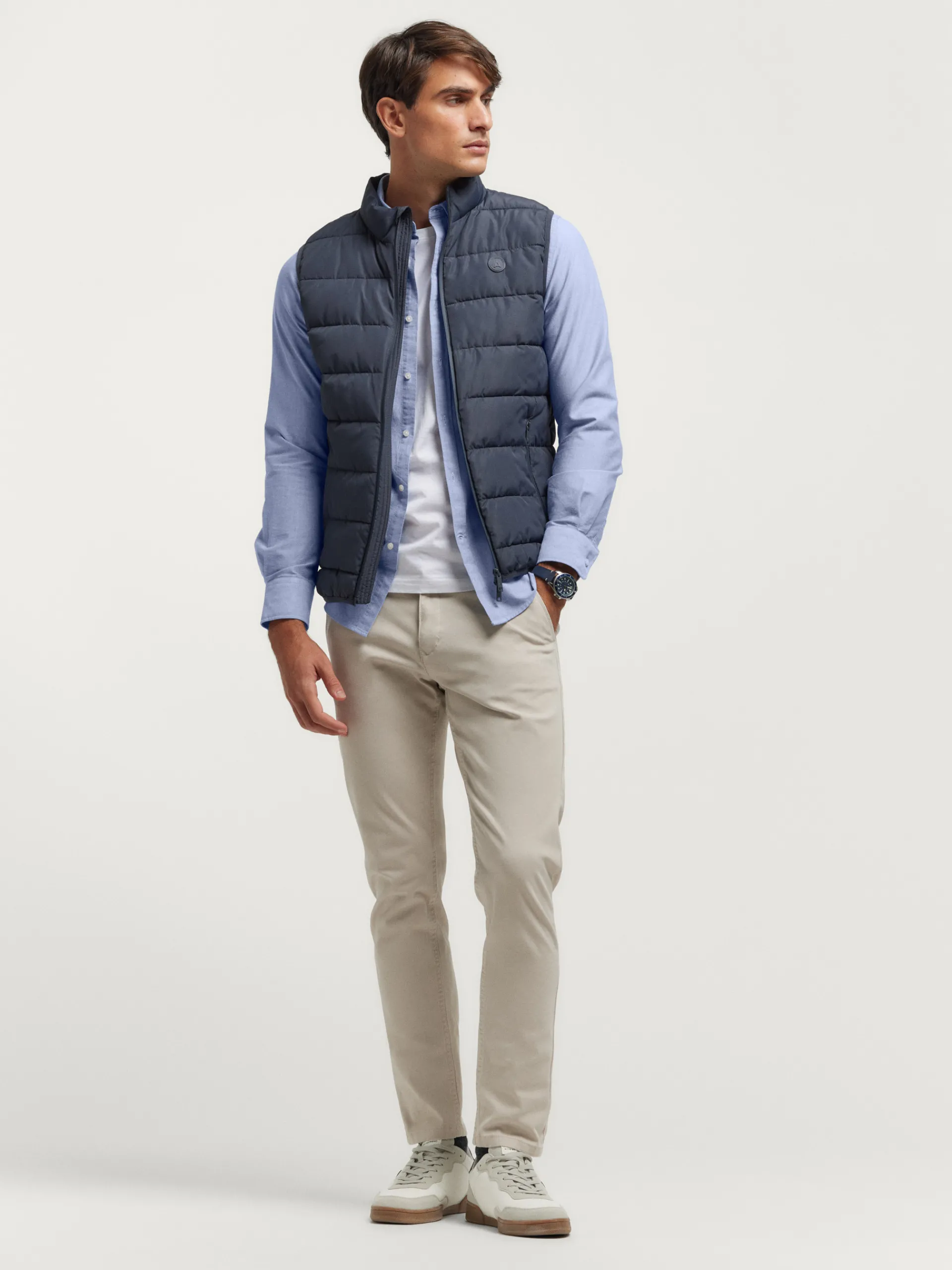 chaleco_sloopy_azul_1.webp Shop Alvaro Moreno CHALECO SLOOPY Azul