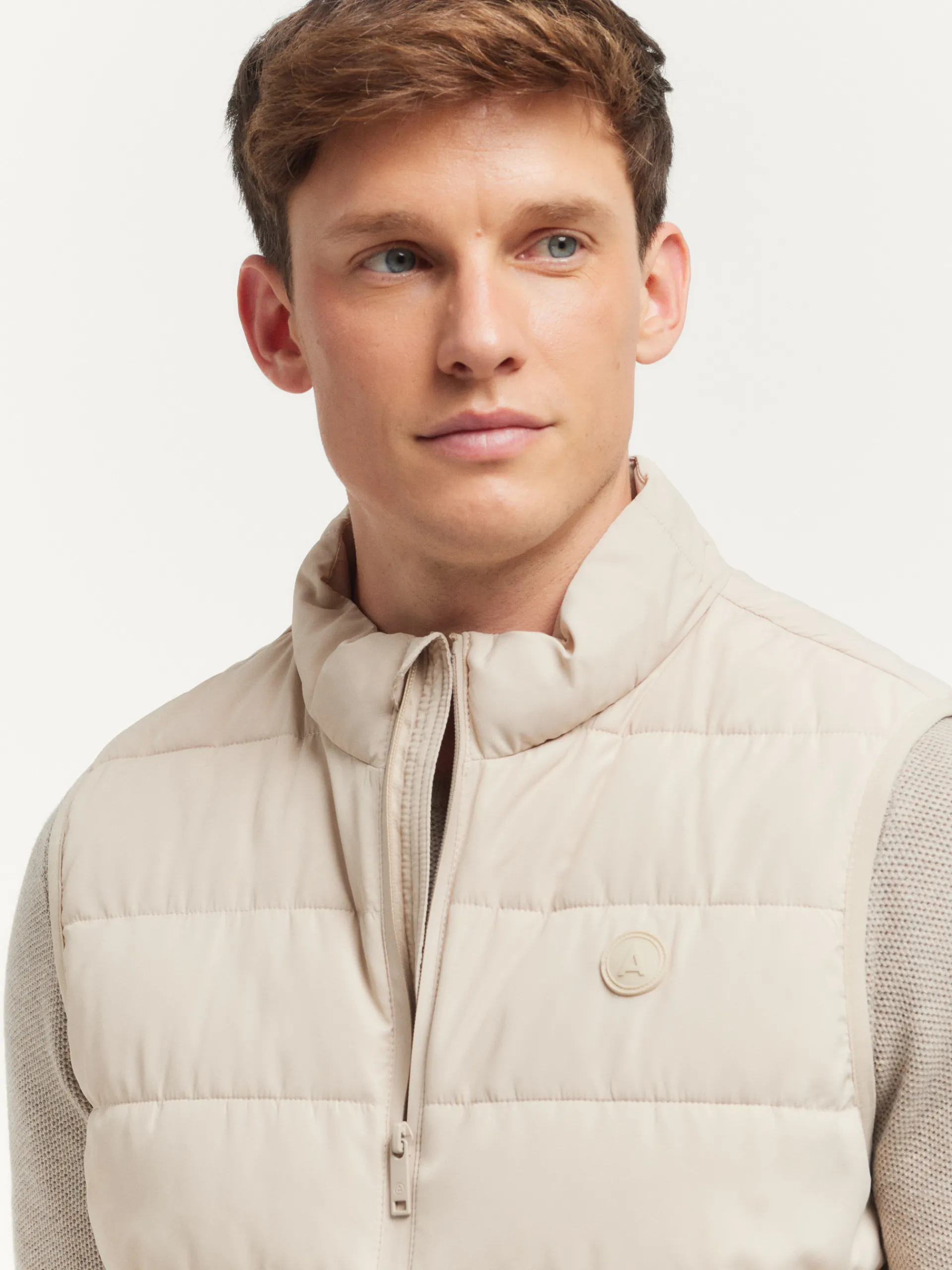 chaleco_sloopy_beige_3.webp Sale Alvaro Moreno CHALECO SLOOPY Beige