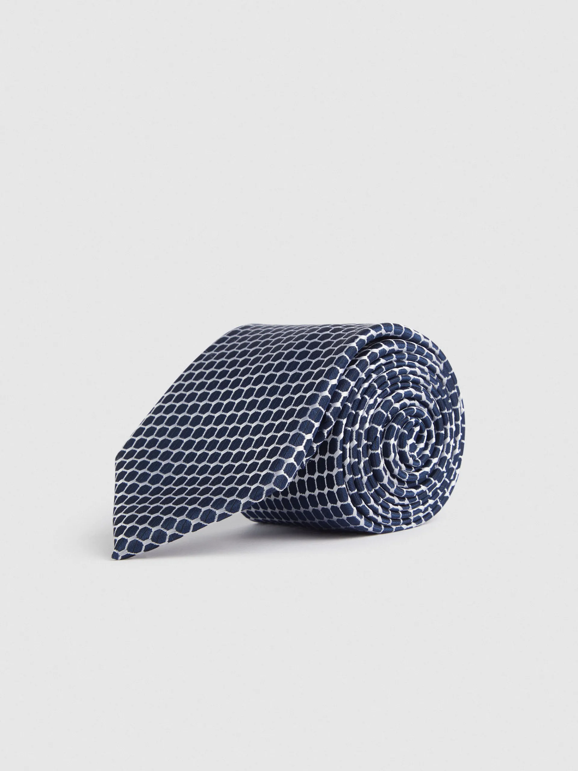 corbata_jacquard_azul_marino_1.webp Online Alvaro Moreno CORBATA JACQUARD Azul Marino