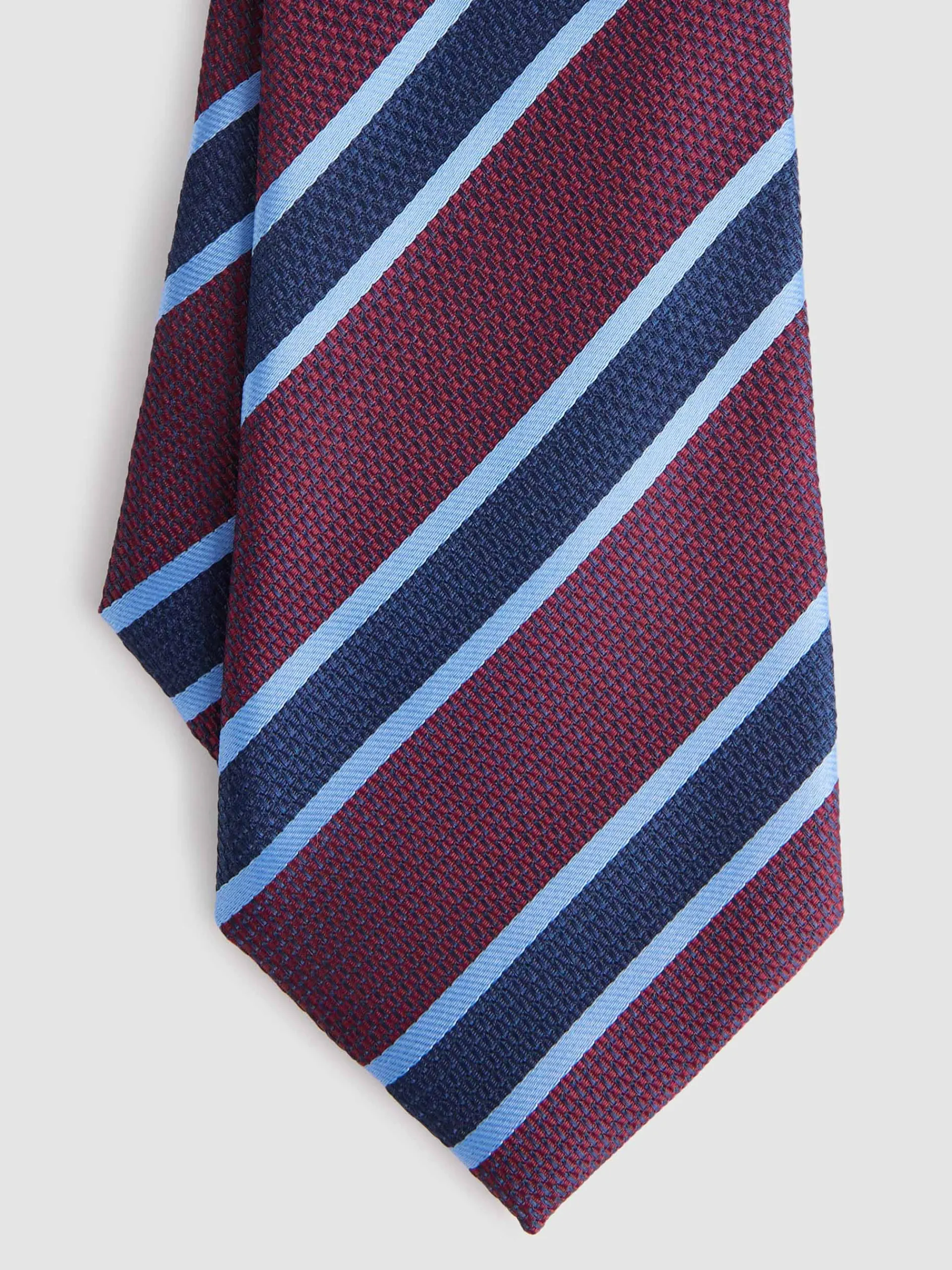 corbata_jacquard_mf_azul_marino_0-26.webp Outlet Alvaro Moreno CORBATA JACQUARD MF Azul Marino