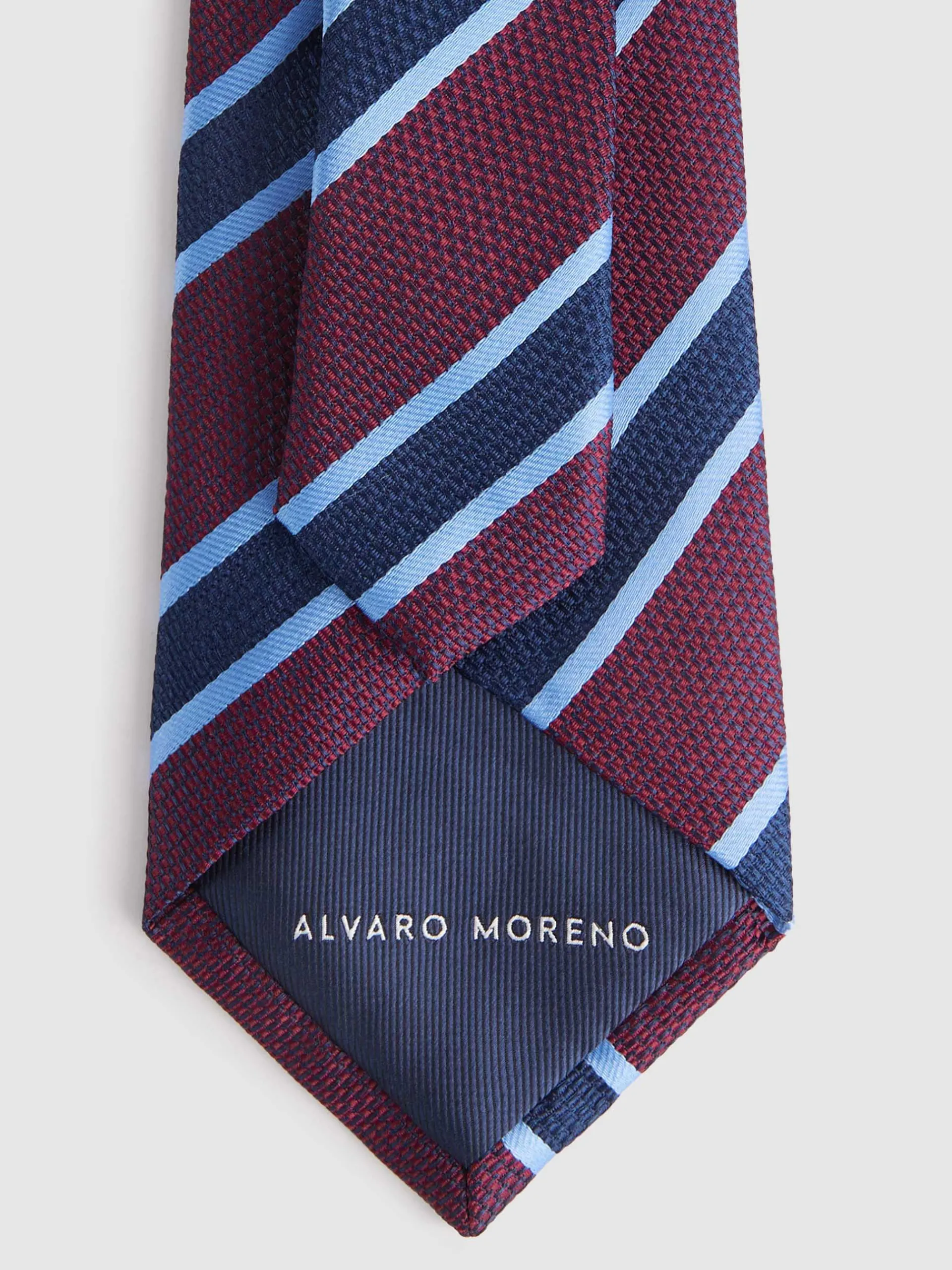 corbata_jacquard_mf_azul_marino_2-26.webp Outlet Alvaro Moreno CORBATA JACQUARD MF Azul Marino