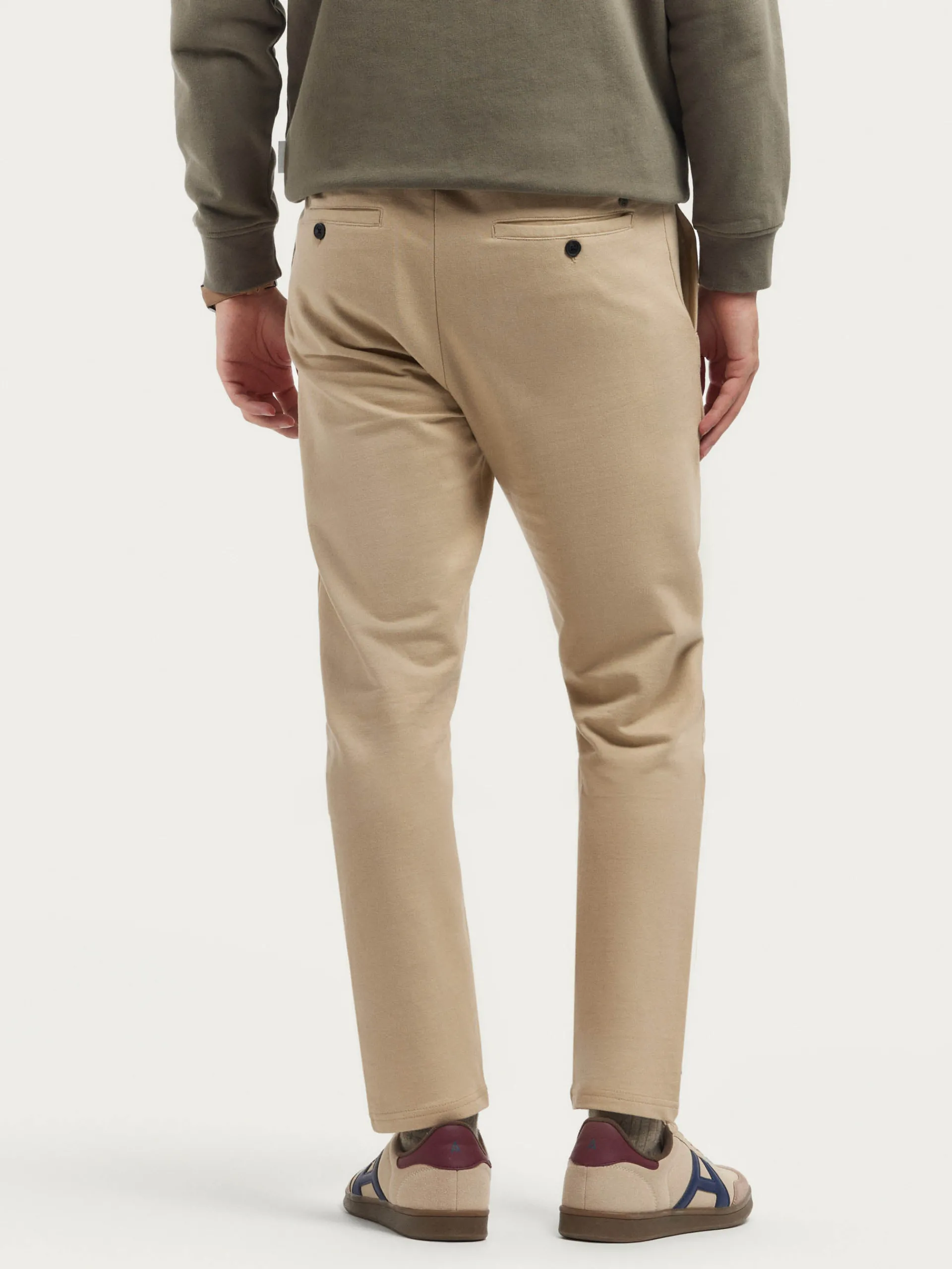 jogger_chino_punto_camel_2.webp Shop Alvaro Moreno JOGGER CHINO PUNTO Camel