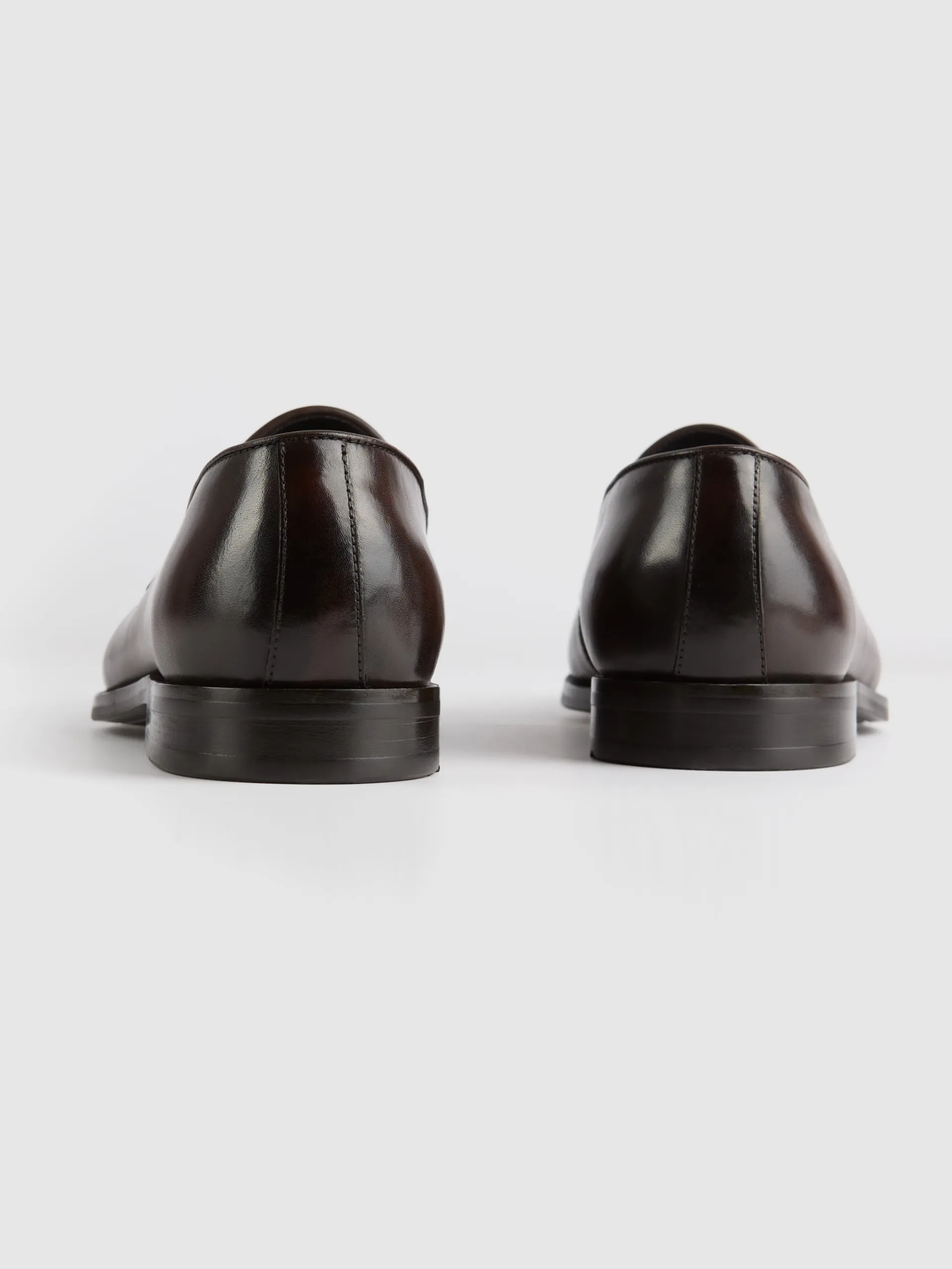 mocasin_antifaz_borlas_marrn_2.webp Best Alvaro Moreno MOCASIN ANTIFAZ BORLAS MARRÓN Marrón