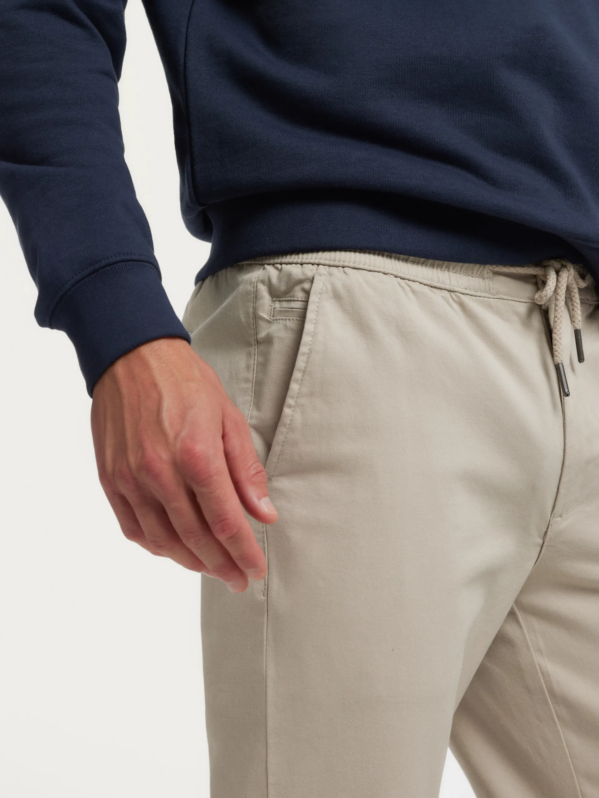 pantalon_dalton_piedra_3.webp Online Alvaro Moreno PANTALON DALTON Piedra