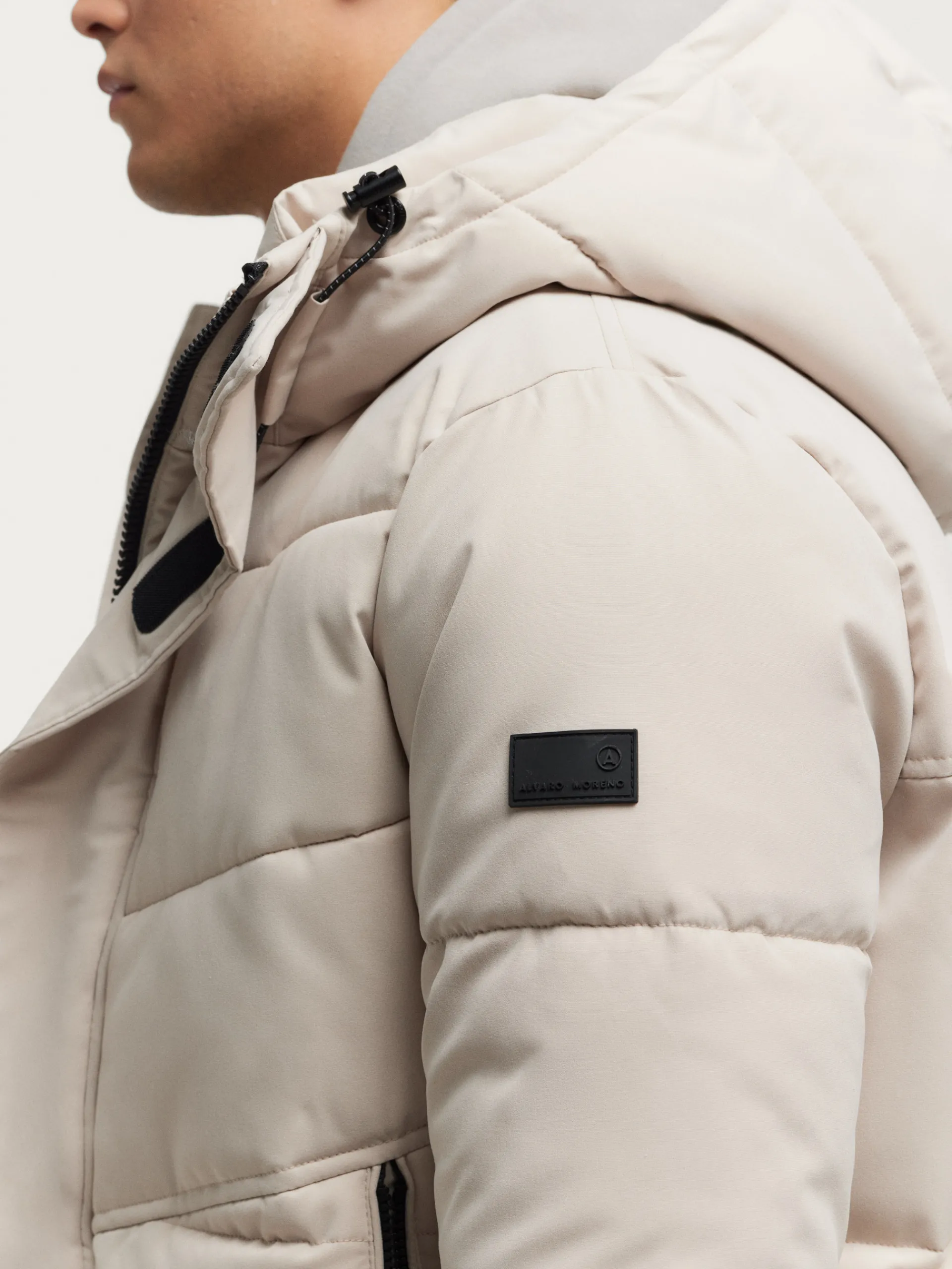 parka_baskerville_crudo_4.webp Fashion Alvaro Moreno PARKA BASKERVILLE Crudo